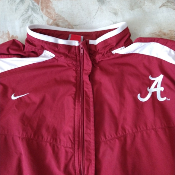 Nike Alabama Crimson Tide red jacket windbreaker - Picture 4 of 4